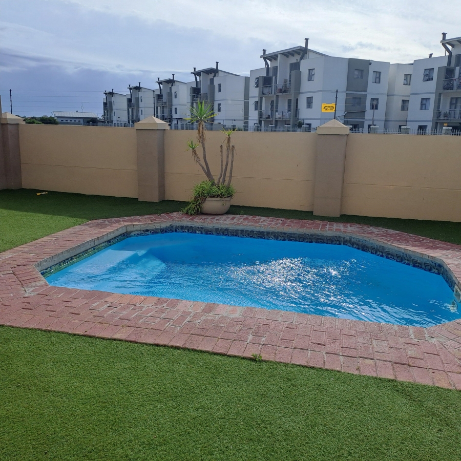 To Let 1 Bedroom Property for Rent in Whispering Pines Western Cape